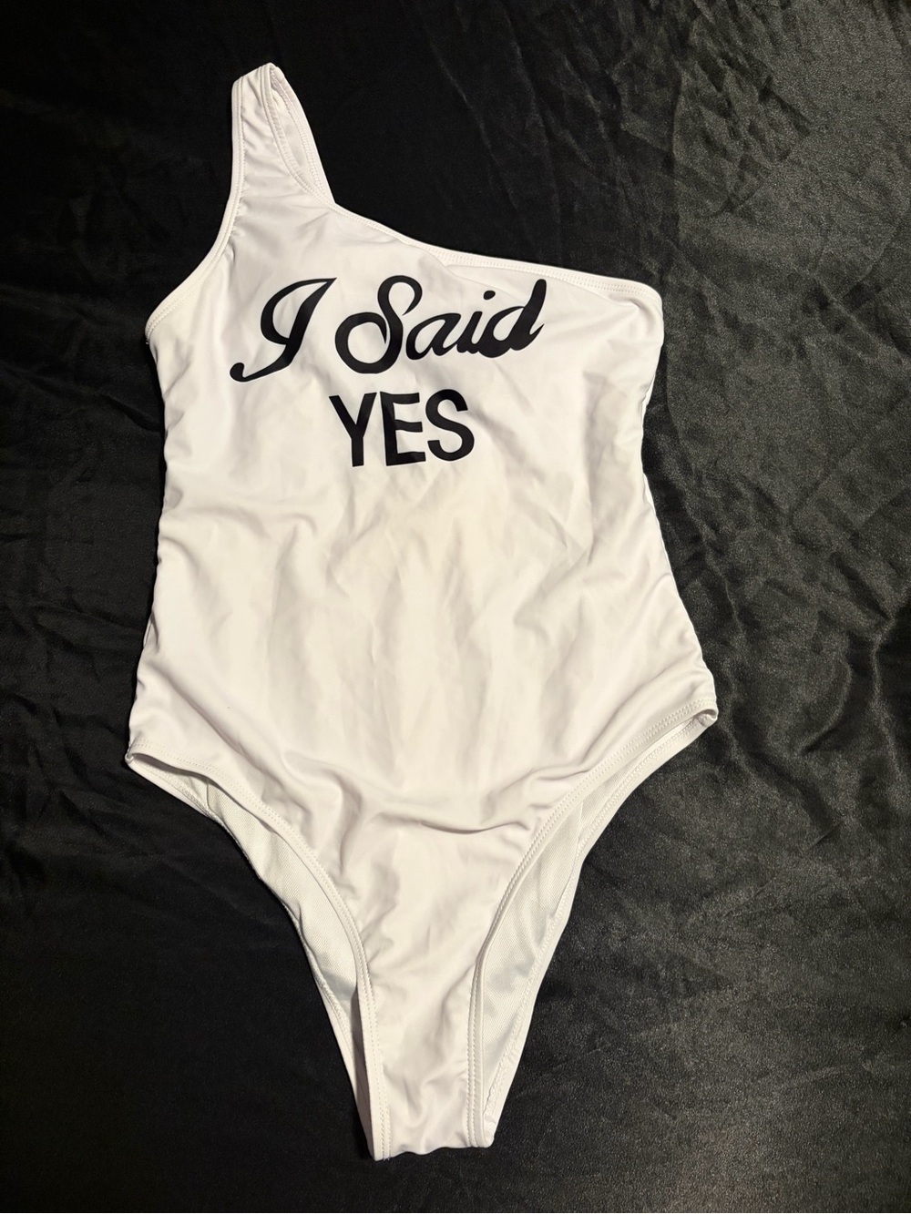 SHEIN White One-Shoulder One-Piece Swimsuit with "I Said YES" Print